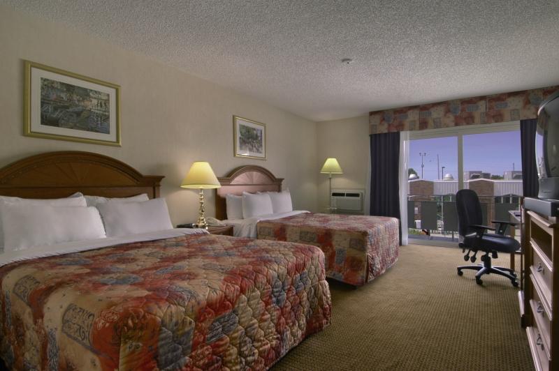 Days Inn By Wyndham London Exterior foto